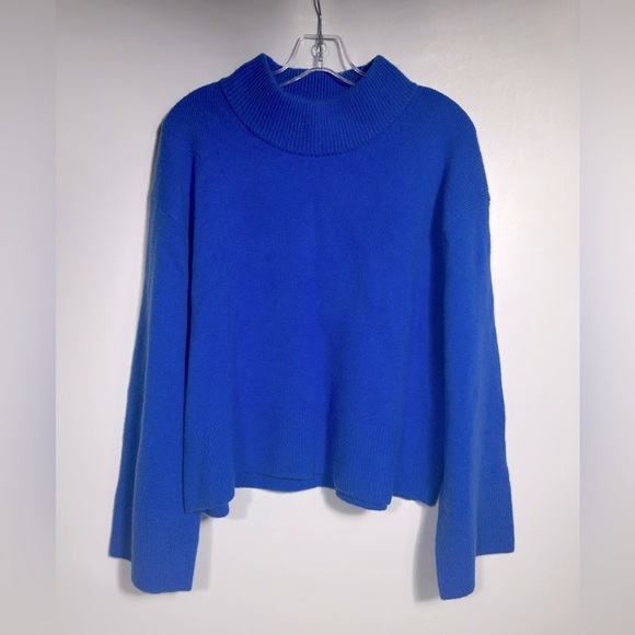 NEW J.Crew Chunky crewneck sweater in Supersoft yarn Size L Royal Blue - Picture 2 of 6